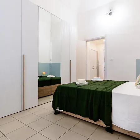Apartment Susa - 200mt Porta Susa, Wifi, Smart Working *